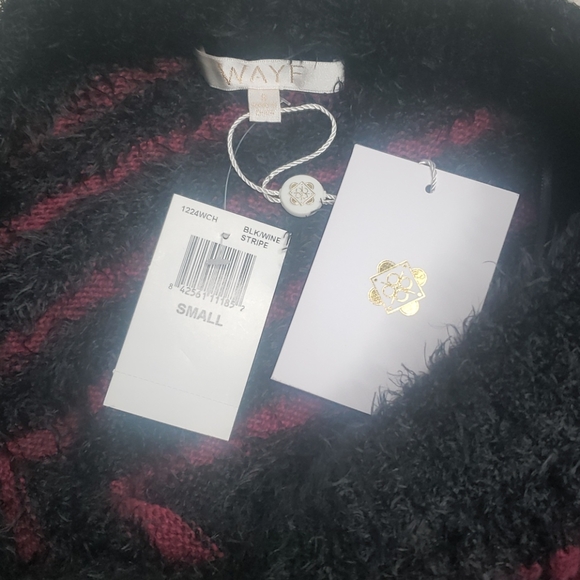 WAYF Ruffle Shadow Stripe One Shoulder - Picture 4 of 4